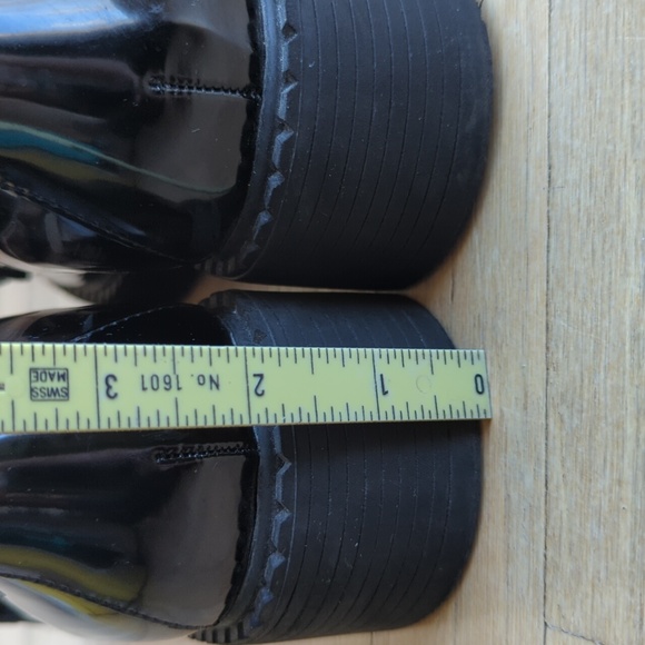 Madden Girl Size 8 Shiny Black Loafers - Picture 4 of 11